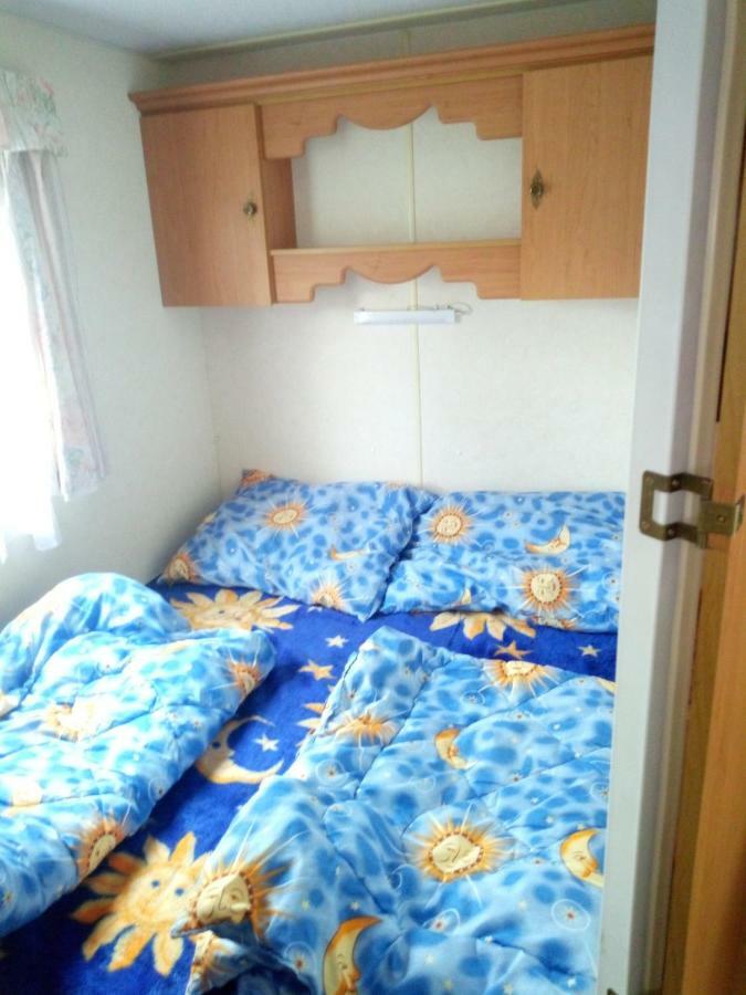 Ubytovani Fanisek V Mobilnim Domku V Ceskem Raji Sobotka Esterno foto